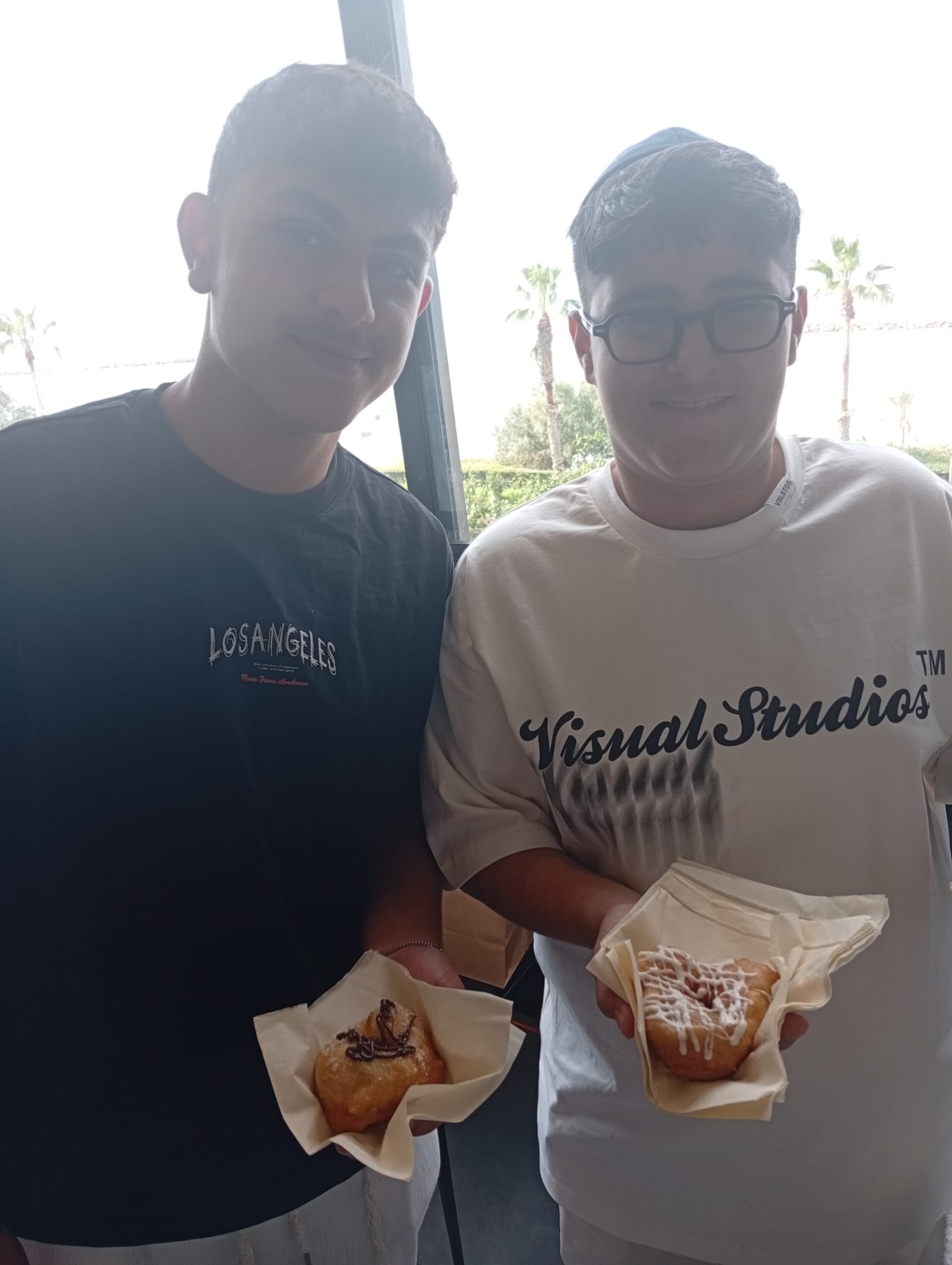 דוכן ספינג' לאירועים - ספינג' לי